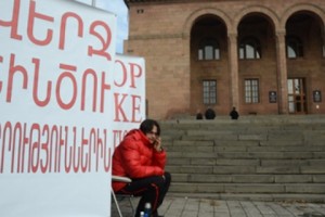 Central Electoral Commission Urges Candidate to End Hunger Strike