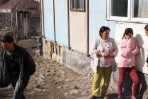 В школе над Арменом издевались, поэтому он решил больше не ходить на уроки