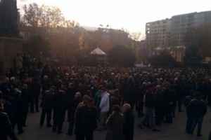 Րաֆֆի Հովհաննիսյանը բոլորին, այդ թվում նաև Սերժ Սարգսյանին հրավիրում է վաղվա հավաքին