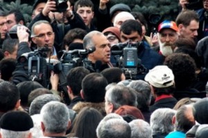 Raffi Hovannisian - "The regime should apologize to the voters of Armenia"