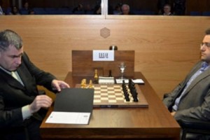 Aronian Alone at the Top of the Candidates Tournament