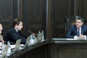 Կառավարությունն աջակցում է գնդակոծման ենթարկվող սահմանային գյուղերին