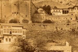 Houshamadyan: Lebanese-Armenian is on a Mission to Reconstruct the Lost World of Ottoman 
Armenian 
Town and Village Life