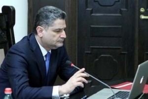 «Ժողովուրդ». Տիգրան Սարգսյանը թրեյնինգներ է անցկացնում յուրային հանրապետականների 
հետ