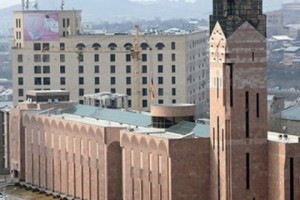 Առողջապահություն եւ սոցիալական պաշտպանություն. ի՞նչ են առաջարկում Երեւանի 
կառավարման համար պայքարող ուժերը