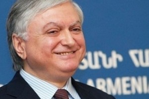 Նախարար Նալբանդյանը կայցելի Արցախ