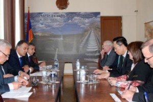 Գագիկ Բեգլարյանն ընդունեց «Ռասիա ՖԶԷ» և «Fortune Oil» ընկերությունների 
ներկայացուցիչներին