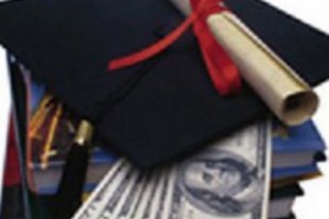 AEF Accepting Applications for Scholarships