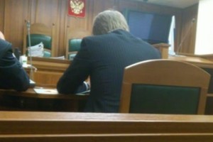 Судебное заседание по делу “Межгосударственный банк против “Наирита” вновь отложено: 
представитель завода не является в суд