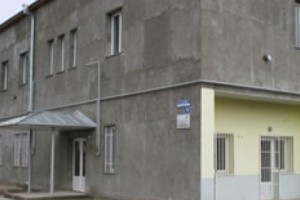 Refugees Keep Waiting for Housing
