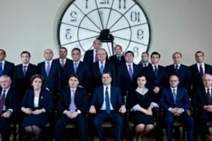 Transparency International: Government's Pledges to Battle Corruption are Ridiculous