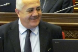 Prosperous Armenia Rejects Government's Proposed Future Program