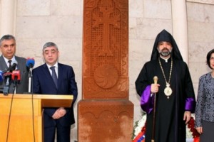 Stone Cross Commemorating 25th Anniversary of Sumgait Pogrom Unveiled in Beirut