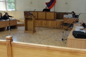 “Провокационных вопросов не задавайте ”,- предупредил адвоката Геворк Гукасян