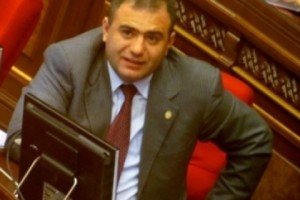 Քաջարանի հանքում կորած դեմոկրատիան, կամ՝ զանգն է զուր, երբ թշնամիդ ներսից է