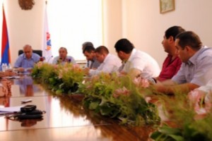 Գյումրու աղբահանության խնդիրները` քաղաքապետի գլխավորությամբ տեղի ունեցած 
խորհրդակցությանը