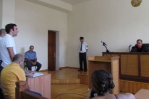 Փաստաբաններն ահազանգում են քննիչի կողմից թույլ տրված պաշտոնեական կեղծիքի մասին
