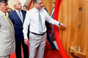 Արագածոտնի մարզում վարչապետը ծանոթացել է կառավարության աջակցությամբ 
իրականացվող ներդրումային ծրագրի ընթացքին