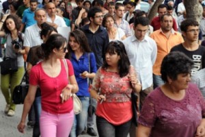 Thousands in Yerevan March on Presidential Palace to "Reclaim" Armenia's Independence