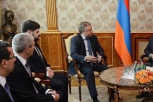Սերժ Սարգսյանն ընդունել է «Ռոստելեկոմ»-ի նախագահ Սերգեյ Կալուգինի գլխավորած պատվիրակությանը