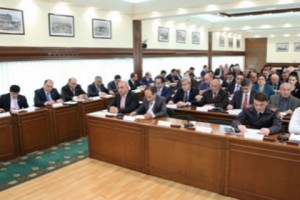 Ավարտվել է փոքր կենտրոնի գովազդային մեծ վահանակների ապամոնտաժման աշխատանքների առաջին փուլը
