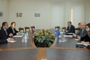 Քննարկվել են զինված ուժերում մարդու իրավունքների պաշտպանության խնդիրները