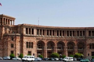 Խորհրդակցություն մարզպետների հետ. փոխվարչապետն անթույլատրելի է համարել 
համայնքներում աշխատավարձերի պարտքերի կուտակումը