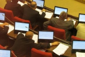 Heritage Party Bill Would Punish Those MPs Who Vote In Place of Absent Colleagues