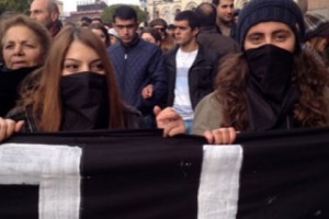 Акции протеста продолжаются (фото, видеоматериал)