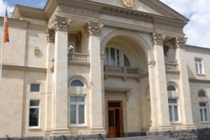 Armenian President Flies to Prague for Talks