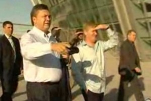 Yanukovych Ally Opens Romanian Business