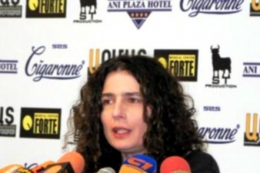 Արսինե Խանջյան. «Հայաստանը տագնապի մեջ է, բայց իշխանությունները չունեն այդ 
տագնապի զգացումը»