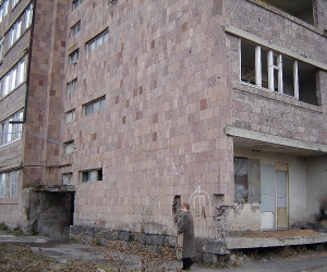 Maralik Residents Question Government’s Housing Priorities: 50 Families Could Go Homeless Due to Controversial Project