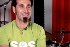 Serj Tankian to Join L.A. Armenians in Obama Protest