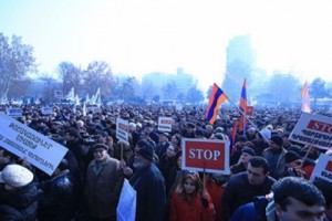 “Пусть сидящие в своих кабинетах чиновники увидят в интернете, насколько мы 
консолидированы” – Ваан Бабаян