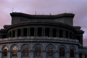 В Национальном академическом театре оперы и балета имени Спендиаряна выявлены 
финансовые нарушения