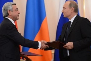 Sargsyan Congratulates Putin on Russia Day