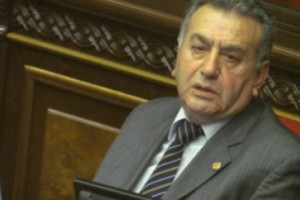 Член РПА РАфик Петросян о подорожании электроэнергии: “Где 38 драмов, там и 42 
драма”