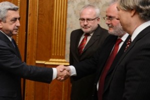 ԼՂ հիմնախնդրի տարընկալումները և շահարկումները