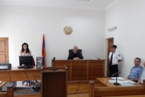 «Վալլեքս» գրուպը հրաժարվում է «Մանես» ԲԲԸ-ից, բայց պահանջում է վերականգնել 
նրա հաշվապահի յուրացումներից կրած վնասը
