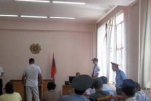 «Որտեղի՞ պատվերն եք կատարում. Ադրբեջանի՞, Թուրքիայի՞, թե՞ Մոսկվայի ԿԳԲ-ի գործակա՞լ 
եք»