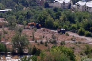“Тарон Маркарян уничтожает леса в Нор Норке”