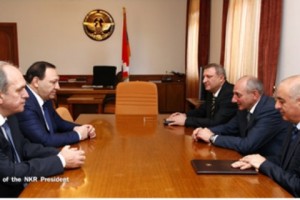 Բակո Սահակյանը հանդիպել է անշարժ գույքի կադաստրի պետական կոմիտեի նախագահին