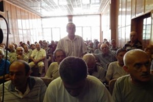 «Քիմպրոմի» աշխատակիցները սպառնում են փակել Վանաձոր-Երևան մայրուղին