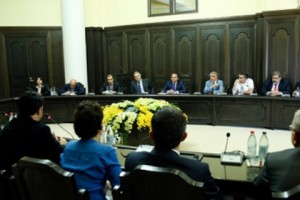 Ֆրանսիայի ԱԺ սոցիալիստական խմբակցության նախագահի գլխավորած պատվիրակությունը՝ կառավարությունում