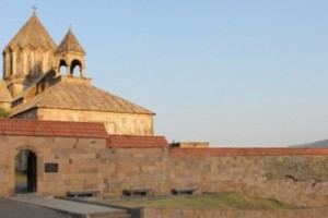 Вопрос ограды Гандзасарского монастыря висит в воздухе
