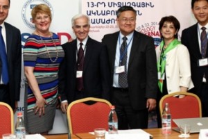 Ամերիկացի բժիշկը տպավորված է հայ մասնագետների պատրաստվածությունից

