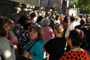Առևտրականները շարունակում են բողոքել նոր օրենքի դեմ (լուսանկարներ)