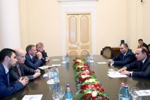Վարչապետն ընդունել է ֆրանսիական «Սաուր» ընկերության գործադիր նախագահին