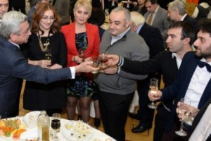Նախագահը շնորհավորել է Հայաստանի բոլոր լրագրողներին և լրատվամիջոցների աշխատակիցներին